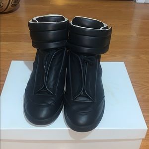 Maison Margiela Future Sneakers In Black Leather